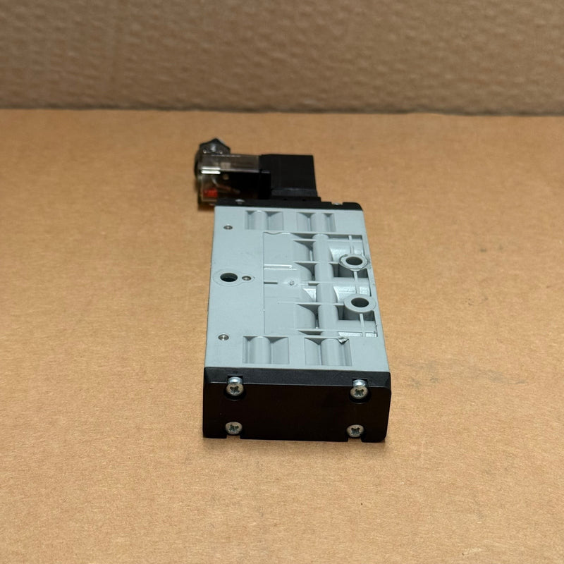 Rexroth – 0820058126 – 5/2-Directional Solenoid Valve, Series TC15