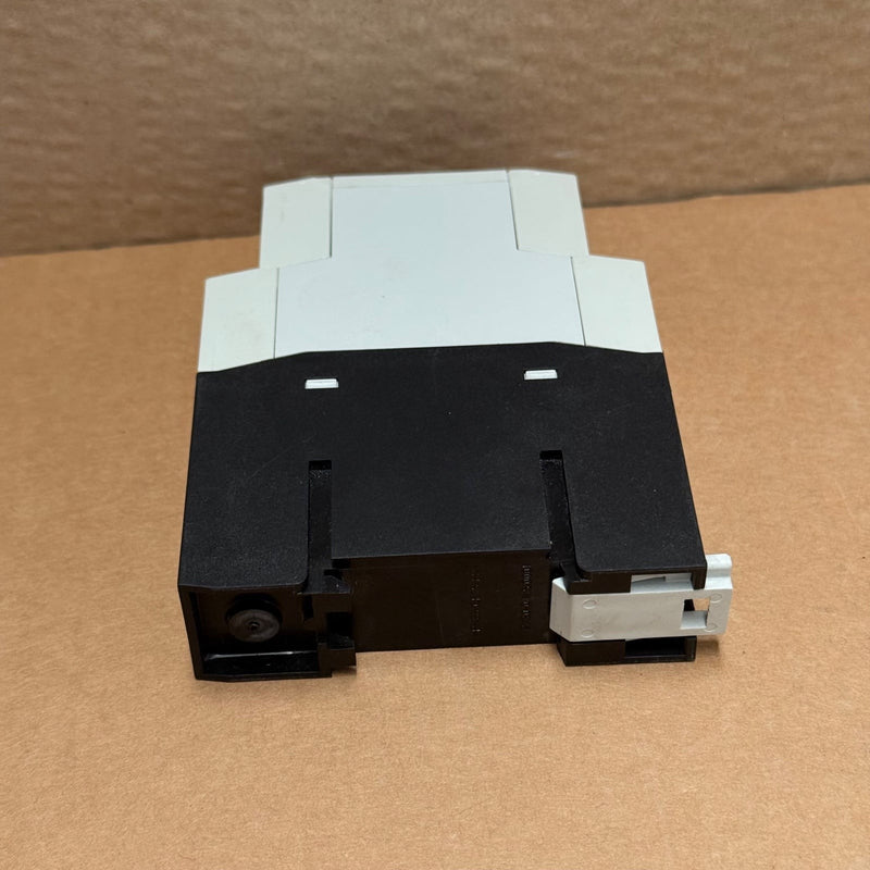 2PCs Moeller – EMT6(230V) – Thermistor Overload Relay / Motor Protection Relay