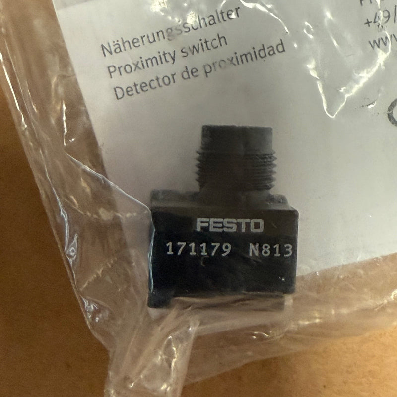 Festo – SMTO-8E-PS-M12-LED-24 (171179) – Proximity Sensor