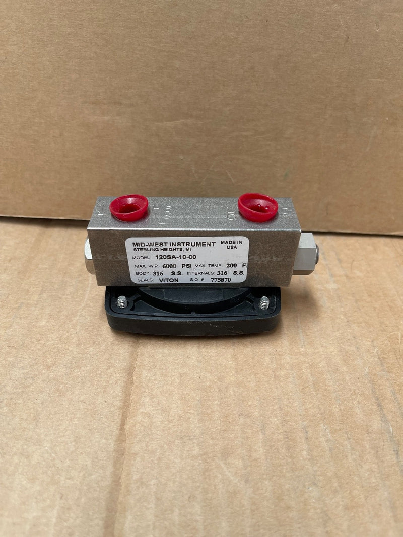 Mid‑West Instrument – 120SA‑10‑00 – Differential Pressure Gauge / Switch 6000 ps