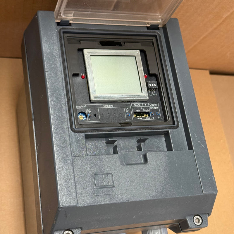 Endress+Hauser – XT150-AB29 (XT150) – Digital Industrial Panel Meter