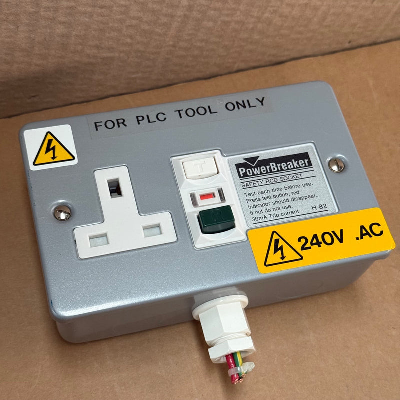 PowerBreaker – H 82 / Safety RCD Socket Enclosure – 240V AC 30mA RCD