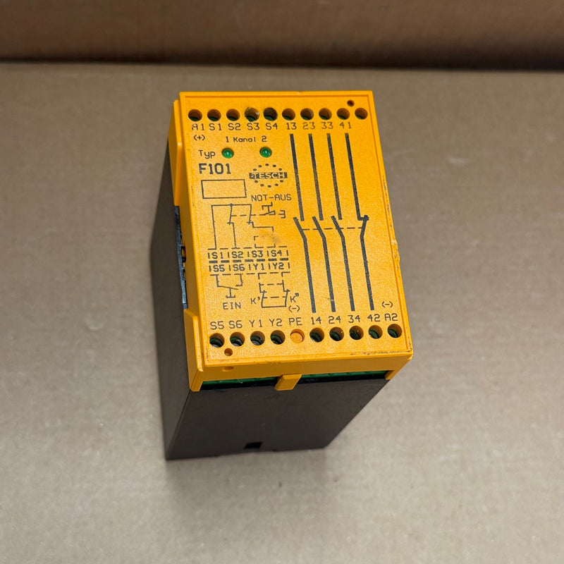 Tesch – F101x04 – Emergency Stop Safety Relay 07400004